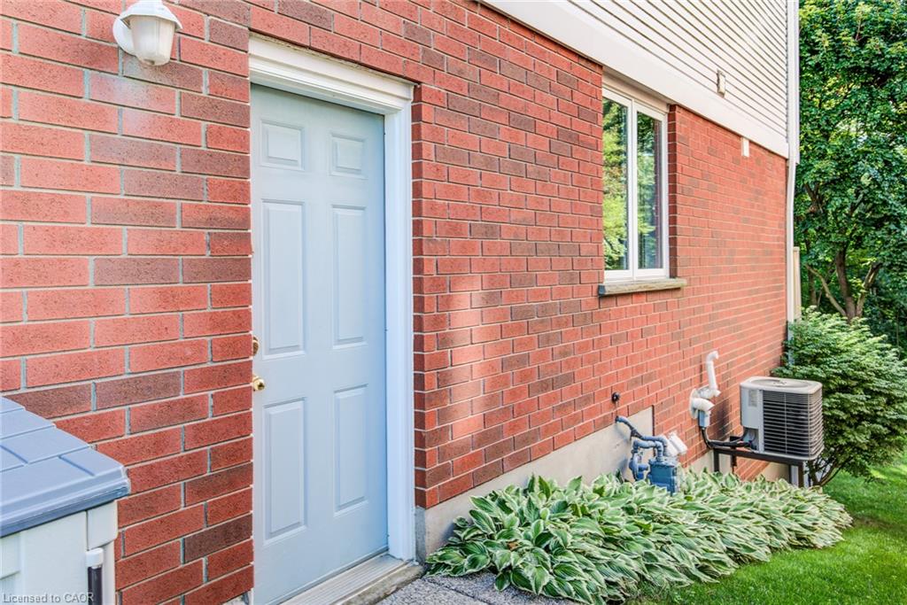 39 Oliver Court Se Property Photo 40