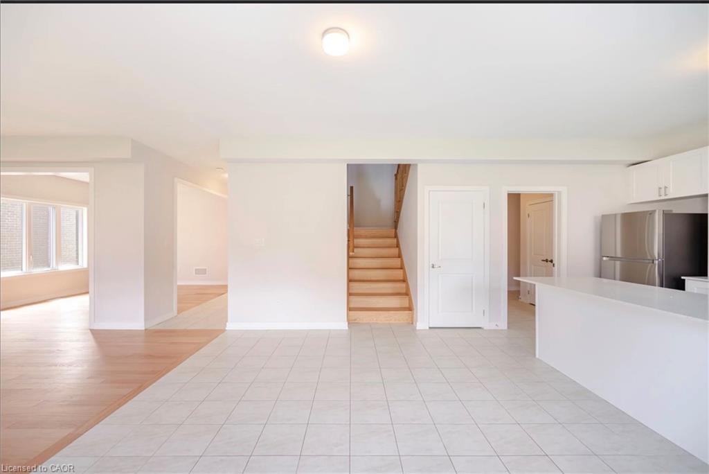 15 Bird Street Property Photo 6