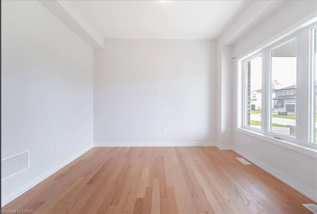 15 Bird Street Property Photo 9