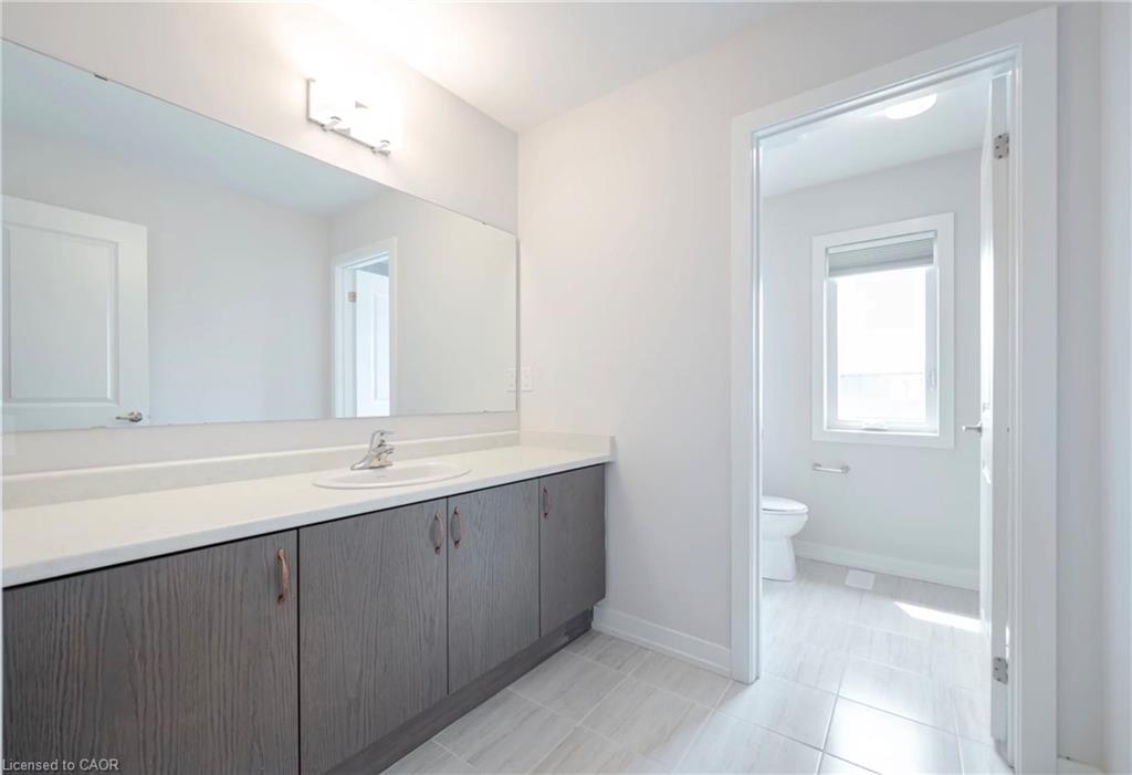 15 Bird Street Property Photo 28