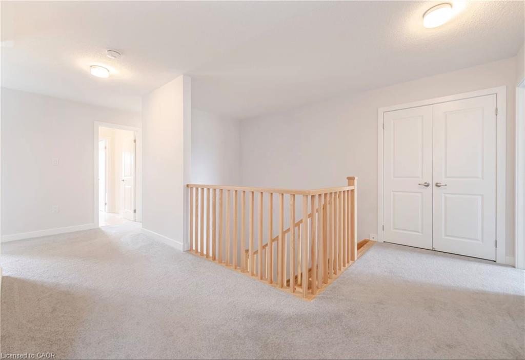 15 Bird Street Property Photo 32