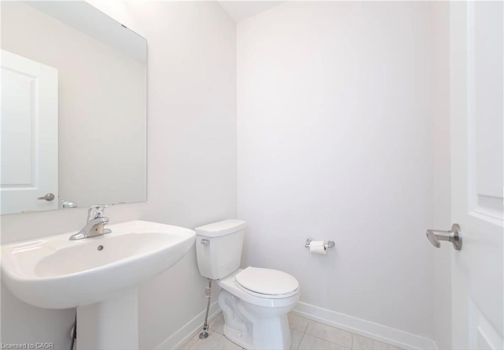 15 Bird Street Property Photo 33