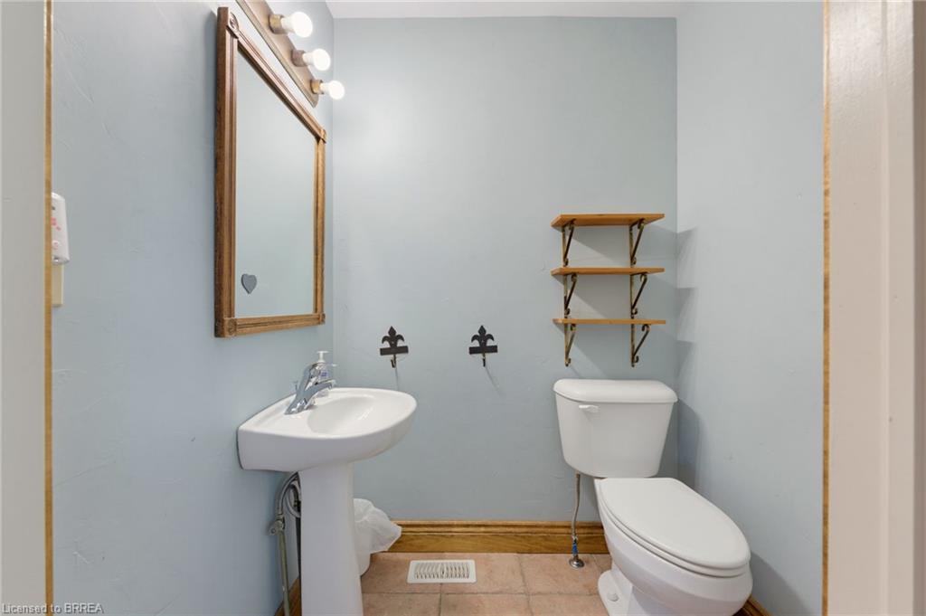 11 Belholme Avenue Property Photo 17