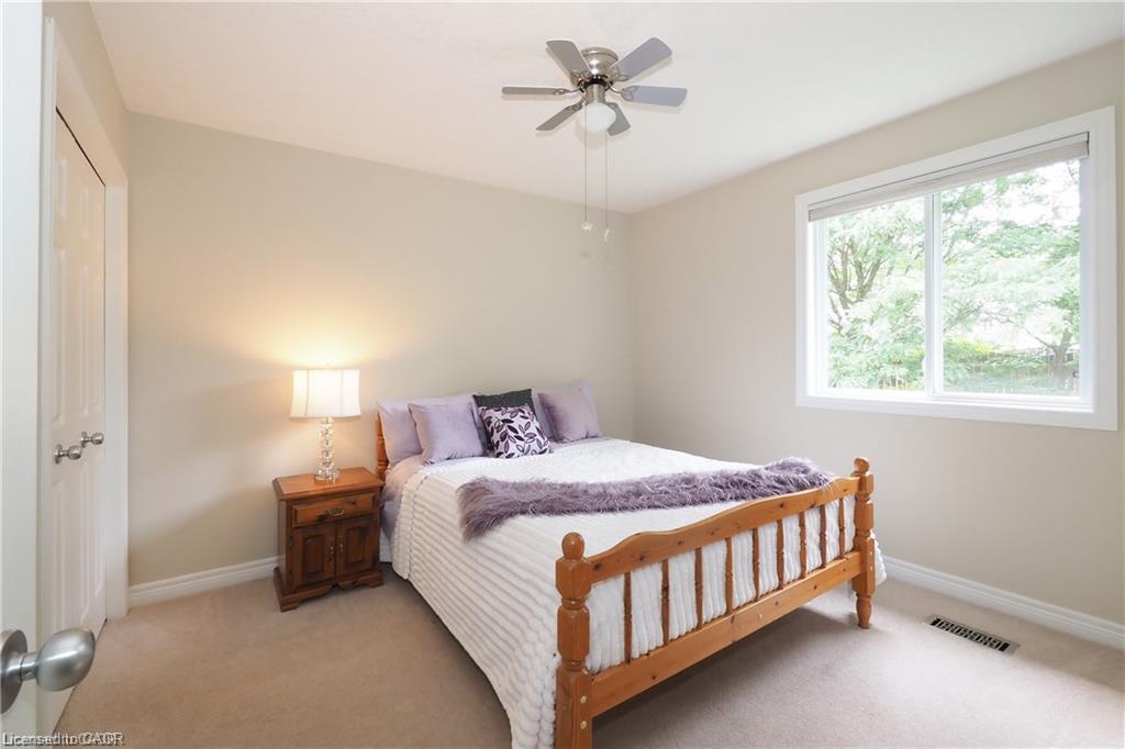 559 Springwater Drive Property Photo 23