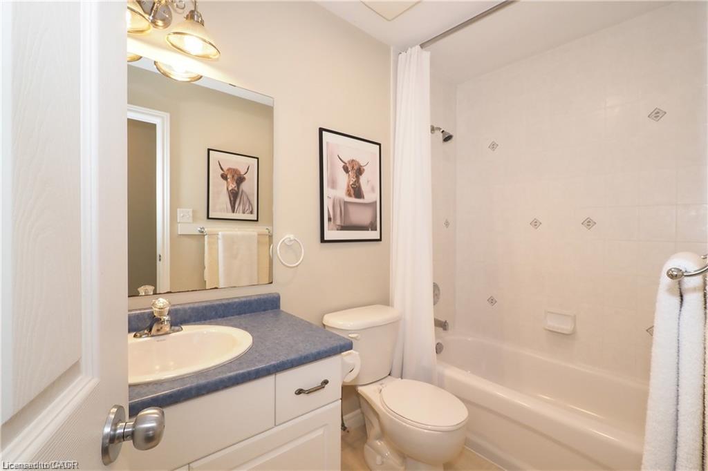 559 Springwater Drive Property Photo 25