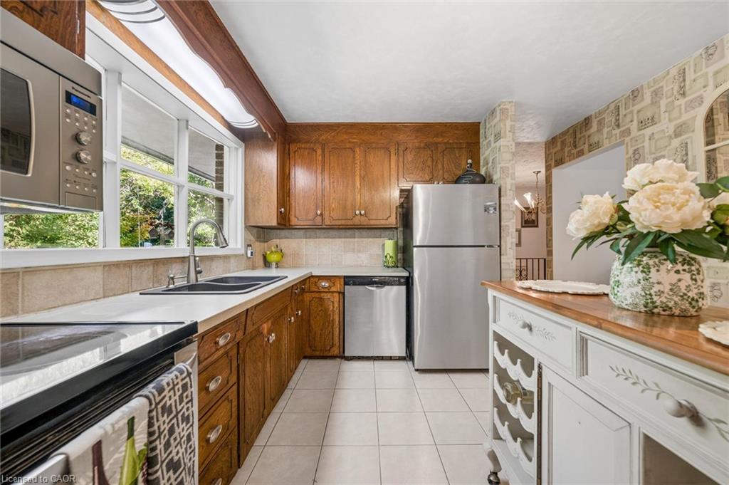 42 Greenwood Road Property Photo 15
