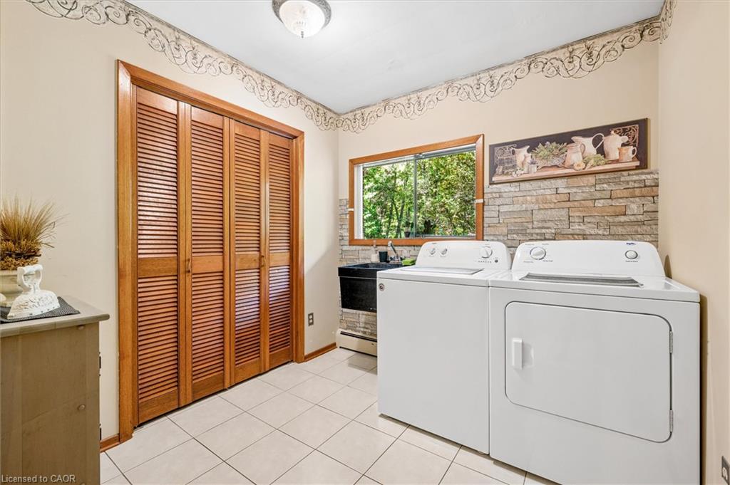 42 Greenwood Road Property Photo 23
