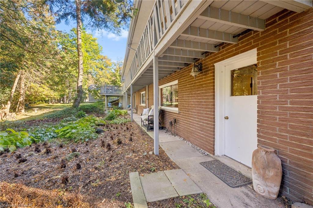 42 Greenwood Road Property Photo 38