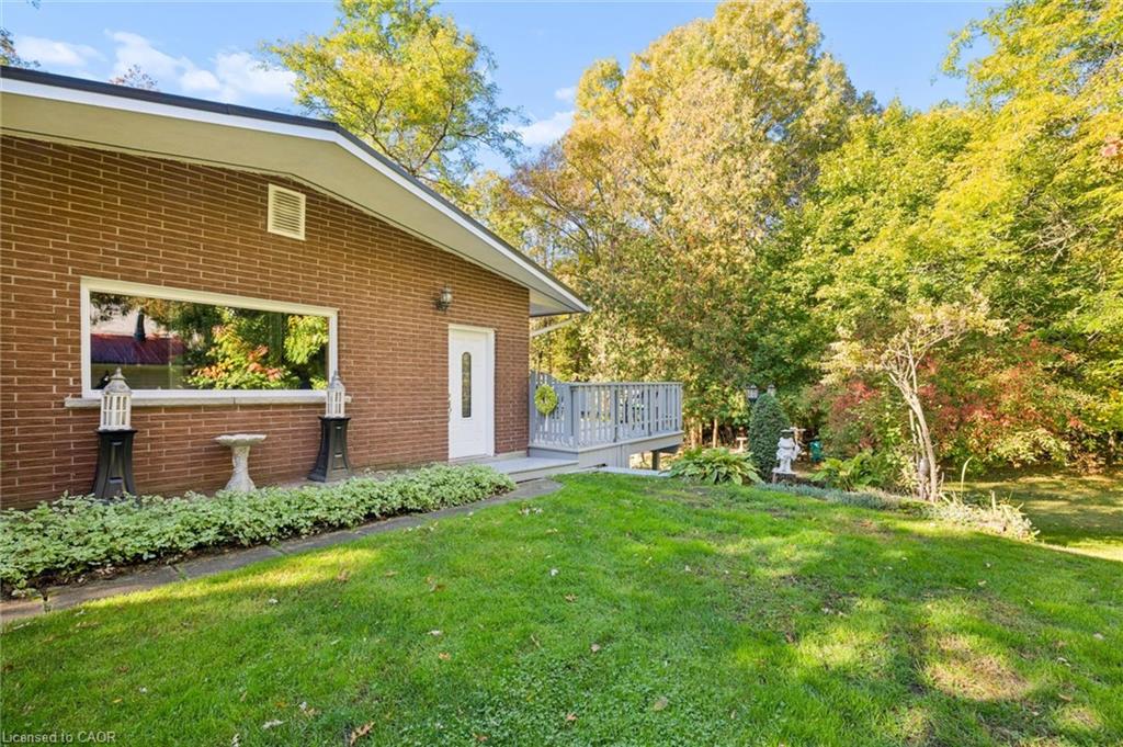 42 Greenwood Road Property Photo 44