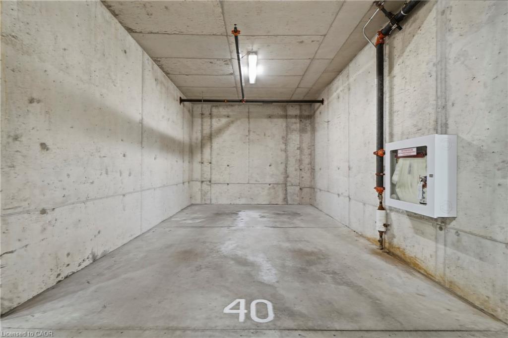 502-455 Charlton Avenue E Property Photo 27
