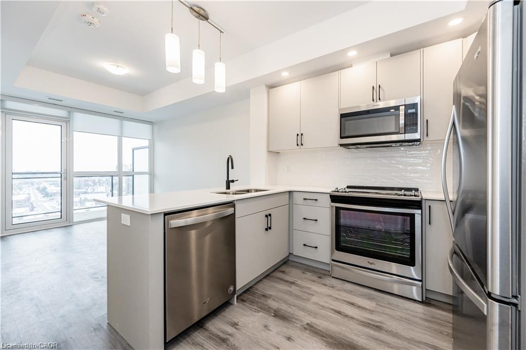 1803-60 Charles Street Property Photo 3