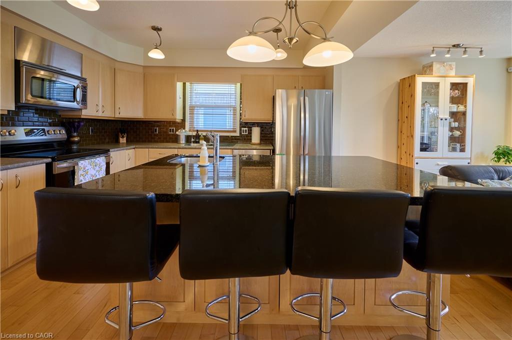 126 Snowdrop Crescent Property Photo 10
