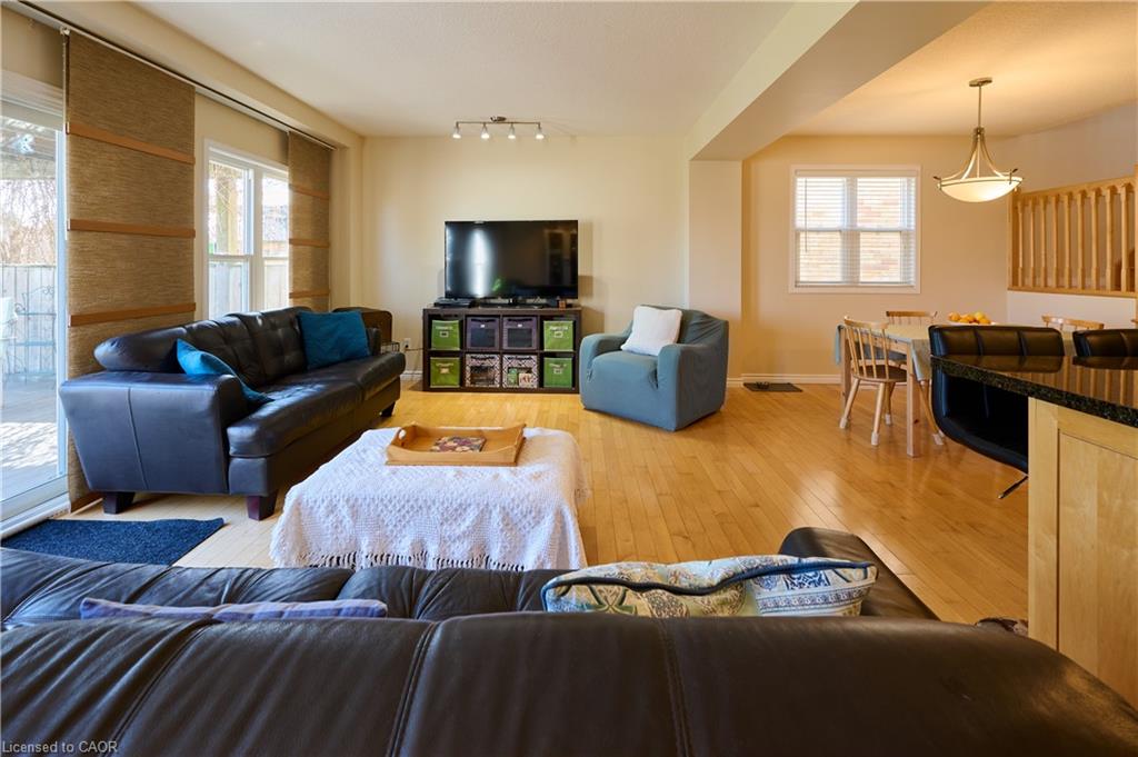 126 Snowdrop Crescent Property Photo 14