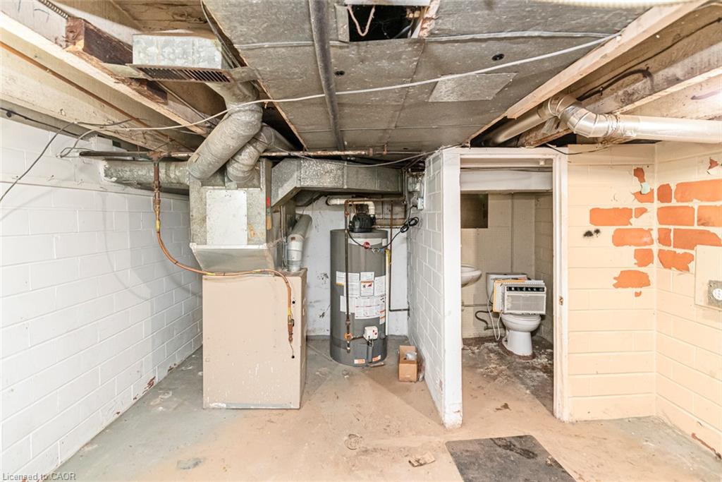 46 Holton Avenue N Property Photo 31