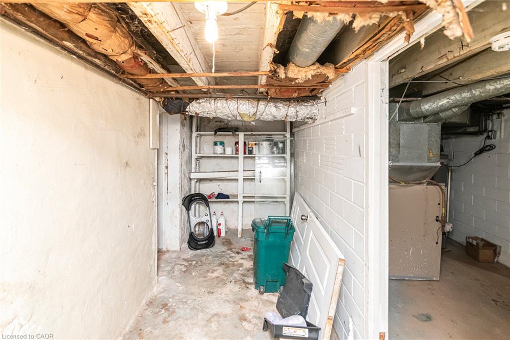 46 Holton Avenue N Property Photo 32