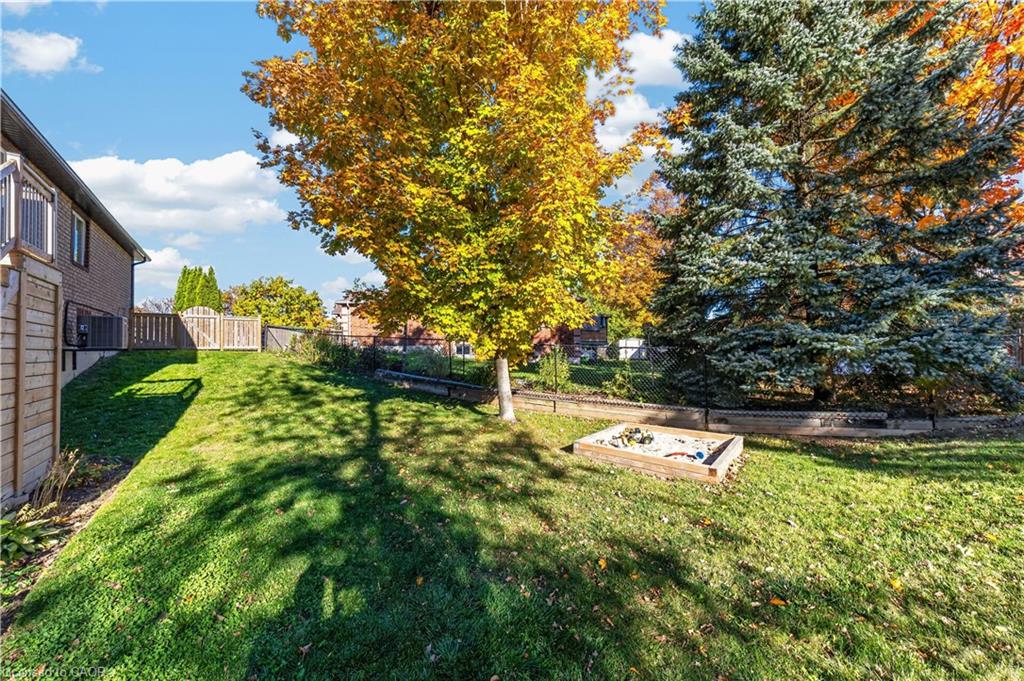 15 Nakiska Court Property Photo 44