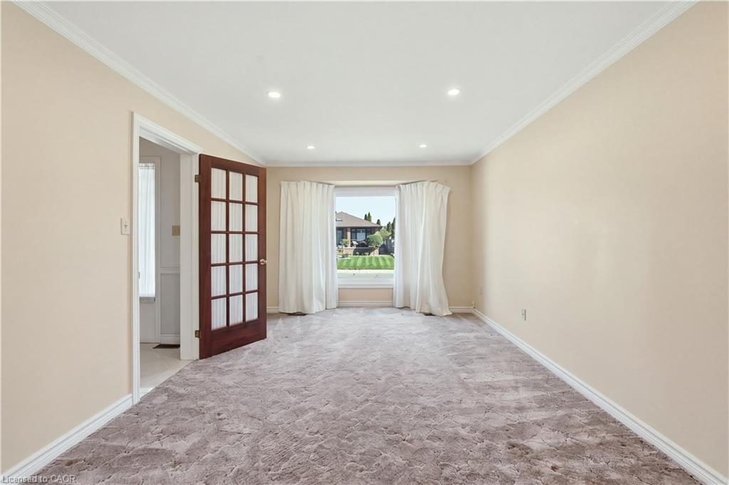 106 Como Place Property Photo 6