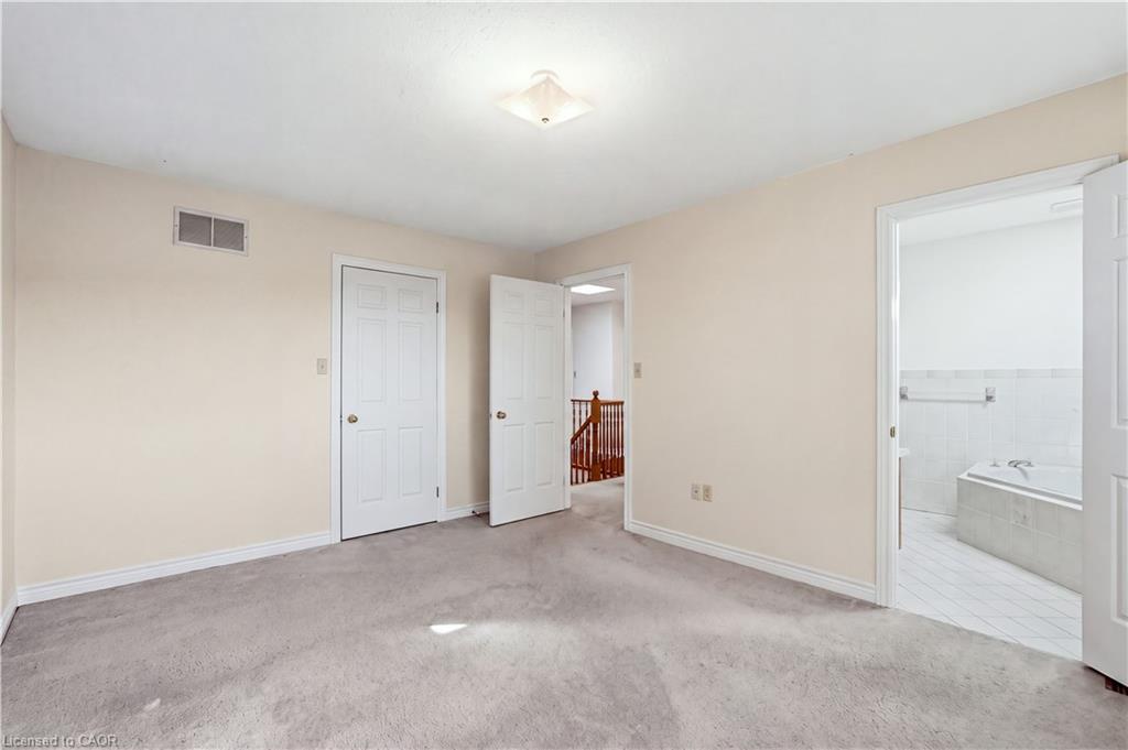 106 Como Place Property Photo 19