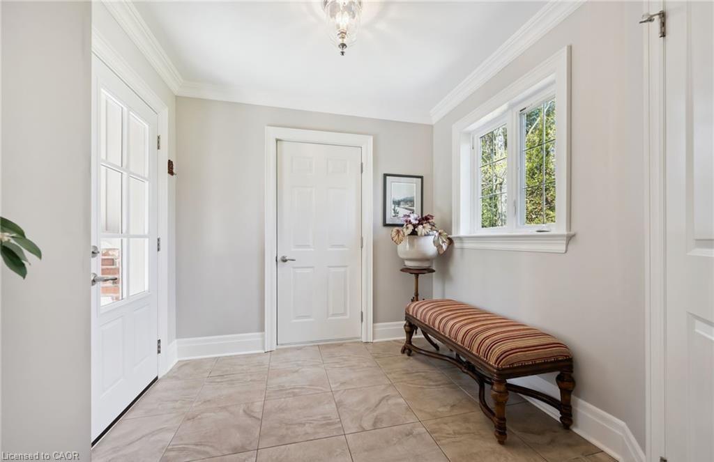 2073 Maplewood Road Property Photo 30