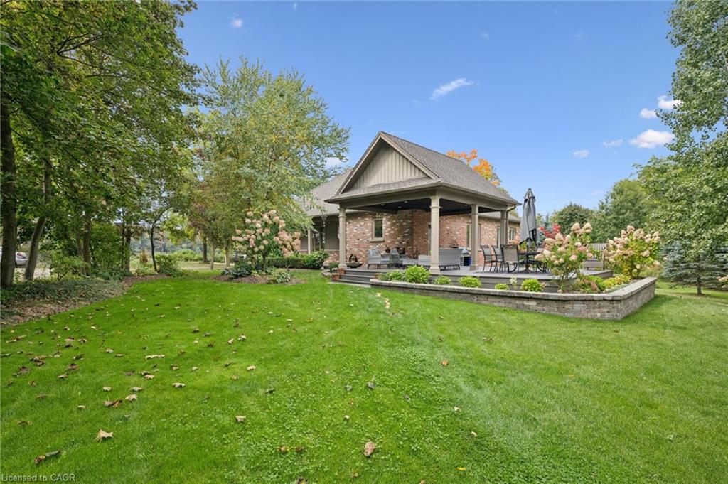 2073 Maplewood Road Property Photo 36
