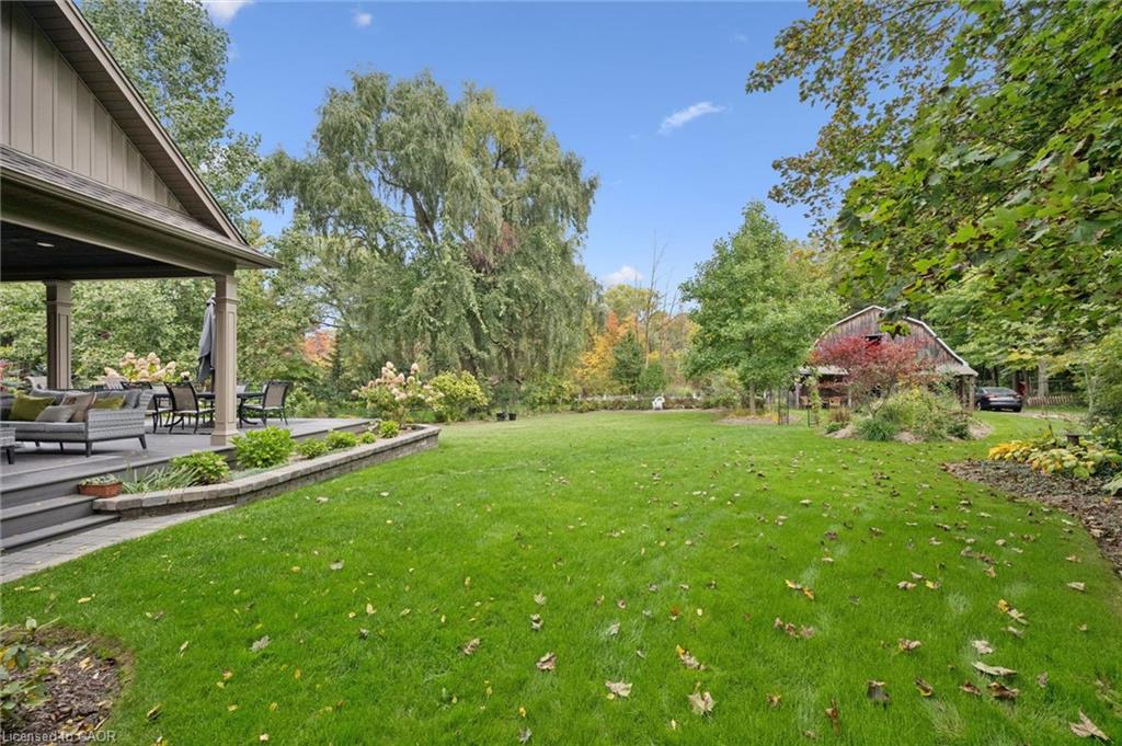 2073 Maplewood Road Property Photo 40