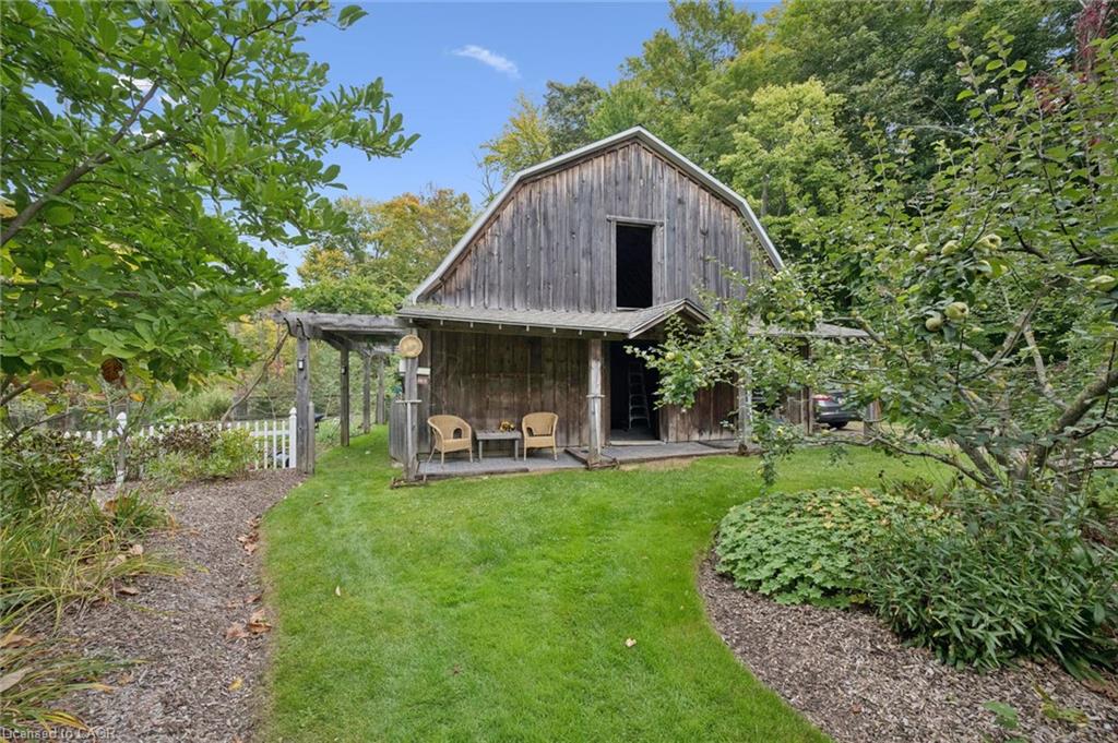 2073 Maplewood Road Property Photo 42