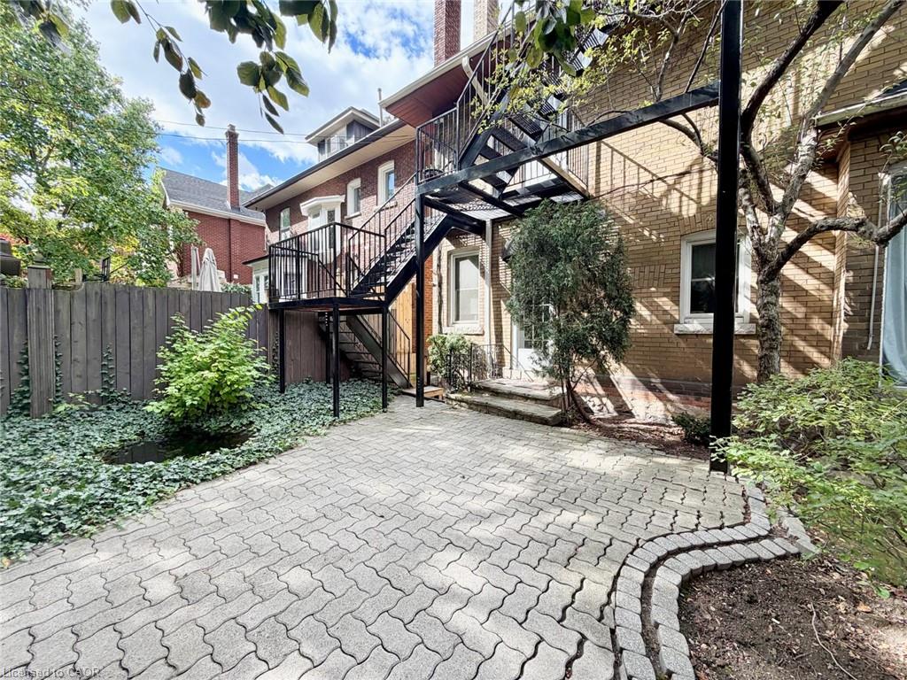 241 Macnab Street S Unit 2 Property Photo 1