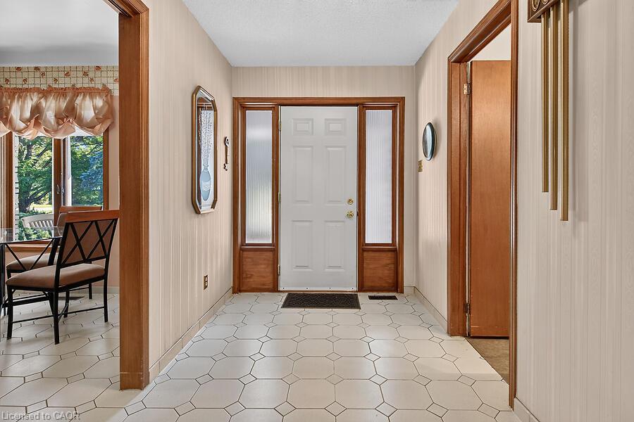 2 Karendale Crescent Property Photo 9