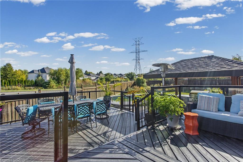 4 Playfair Court Property Photo 40