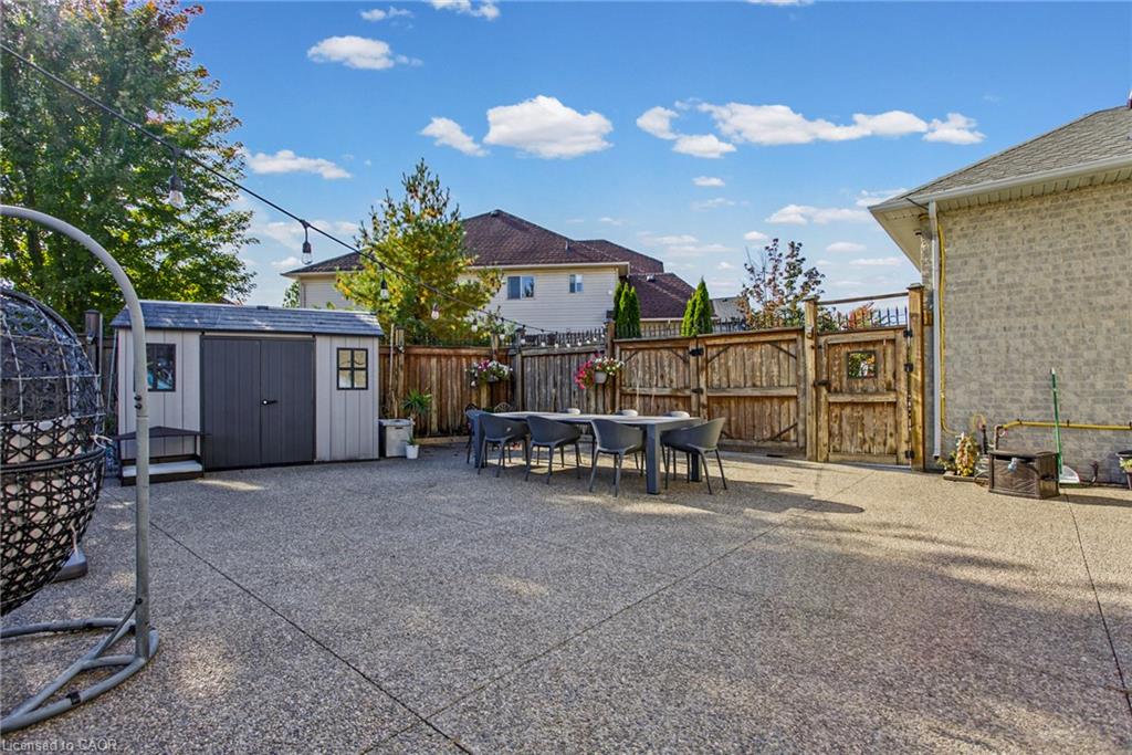 4 Playfair Court Property Photo 46