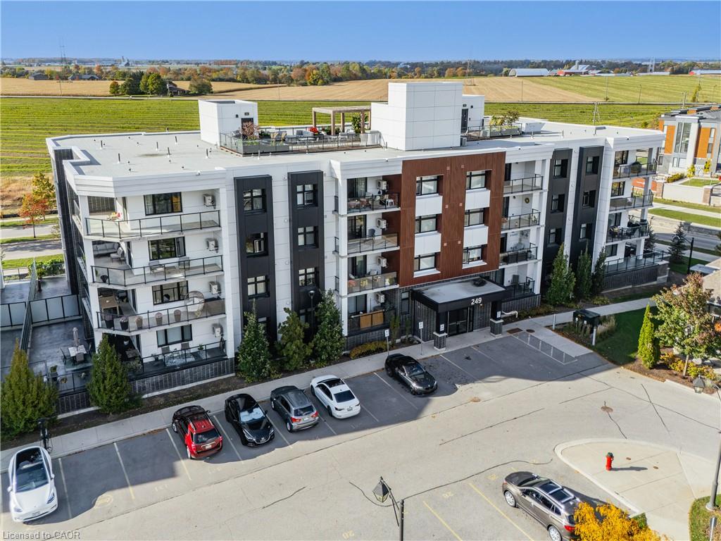302-249 Grey Silo Road Property Photo 6