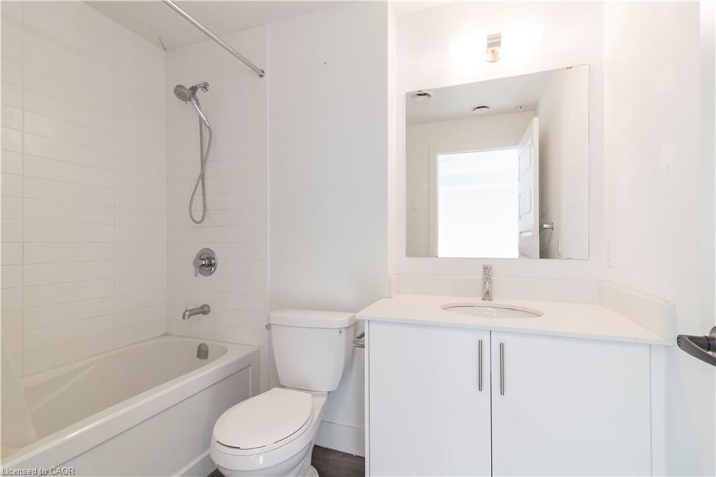 512-103 Roger Street Property Photo 11