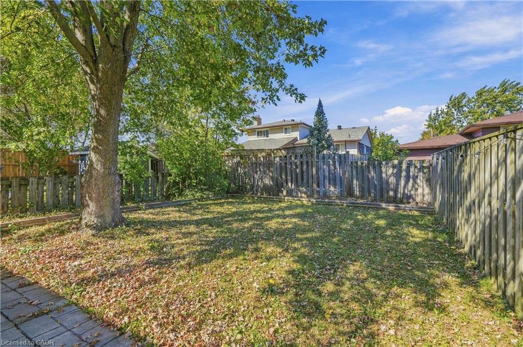 23 Green Maple Drive Property Photo 24