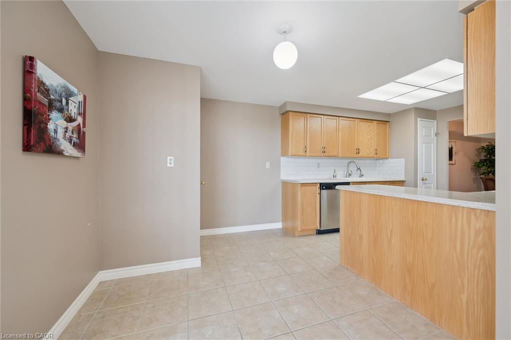 265 Westcourt Place Property Photo 22