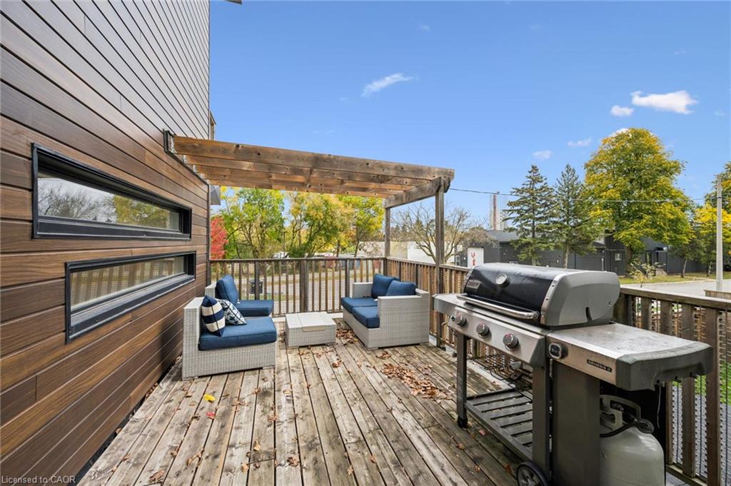 159 Palmer Avenue Property Photo 33