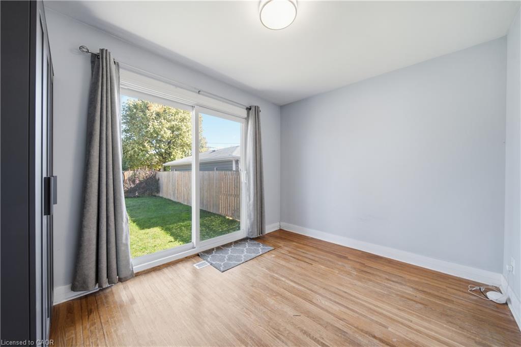 468 Highland Road E Property Photo 17