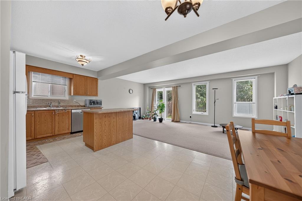 632 Violet Street Property Photo 1