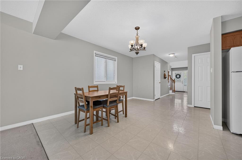 632 Violet Street Property Photo 12