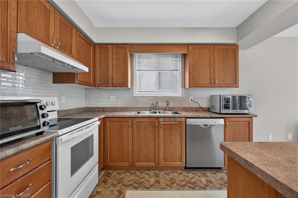 632 Violet Street Property Photo 21