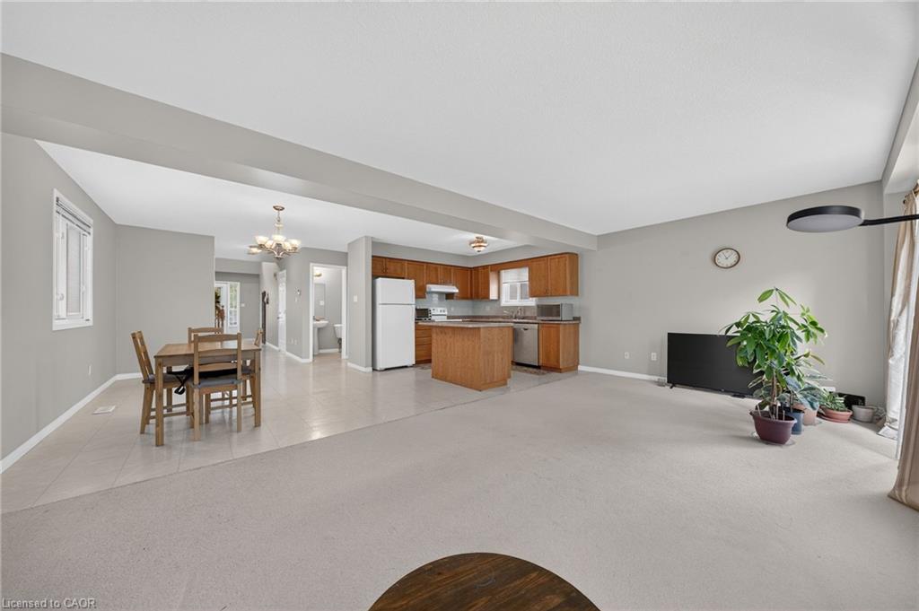 632 Violet Street Property Photo 27