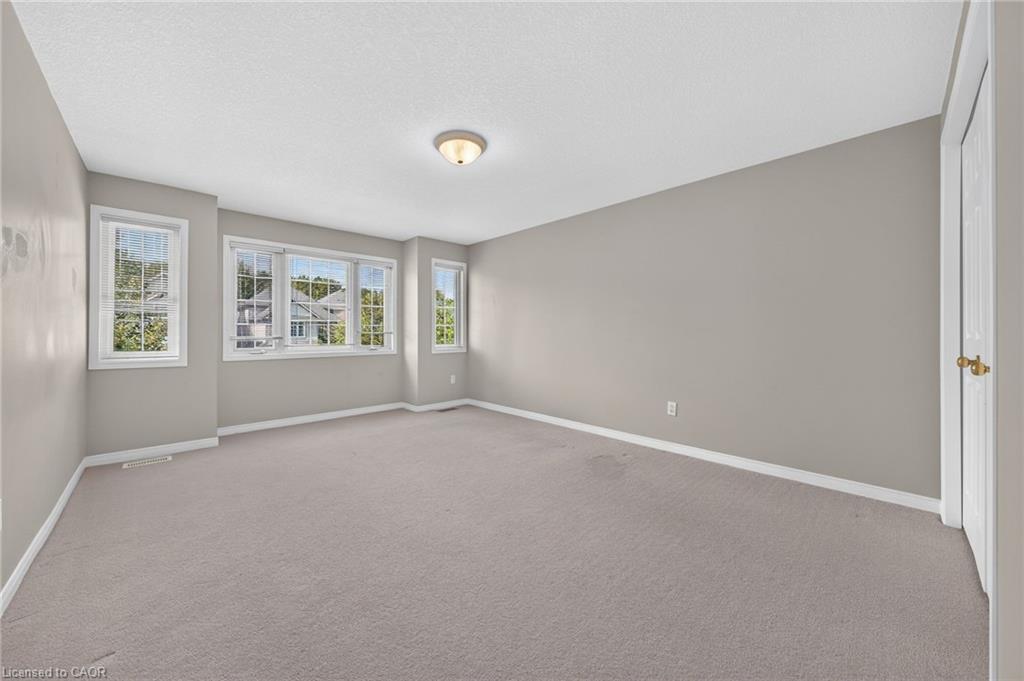 632 Violet Street Property Photo 32