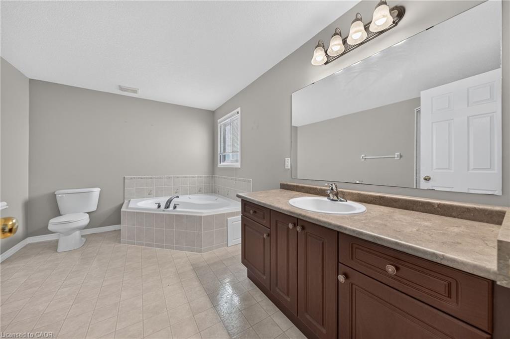 632 Violet Street Property Photo 40