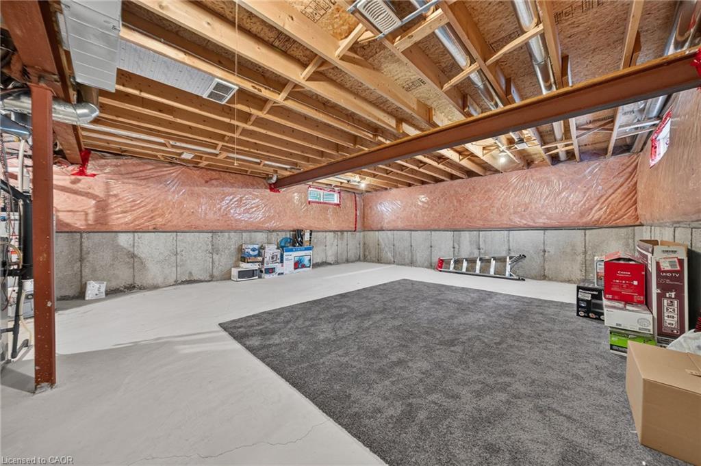 632 Violet Street Property Photo 43