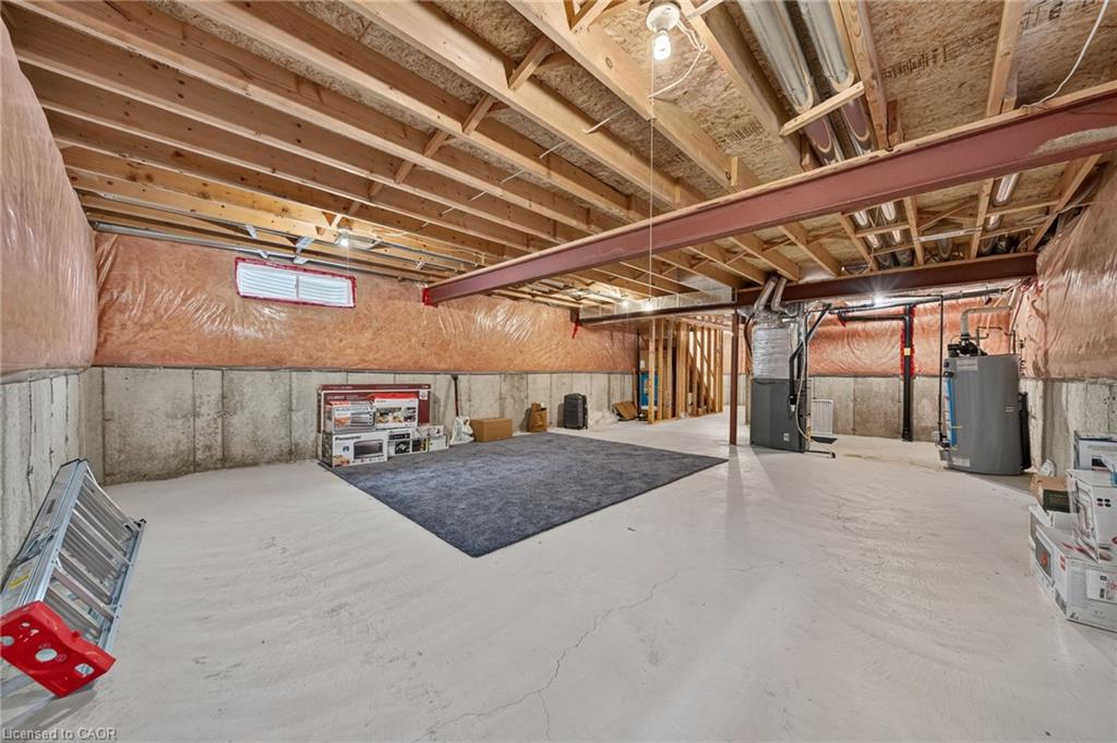 632 Violet Street Property Photo 44