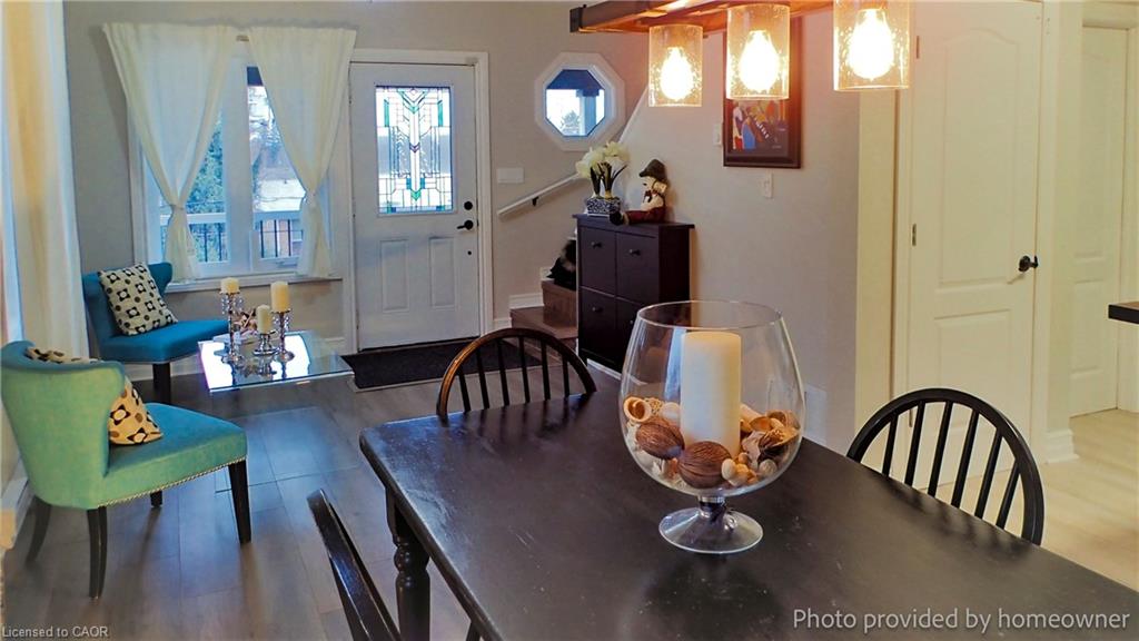 211 Main Street W Property Photo 35