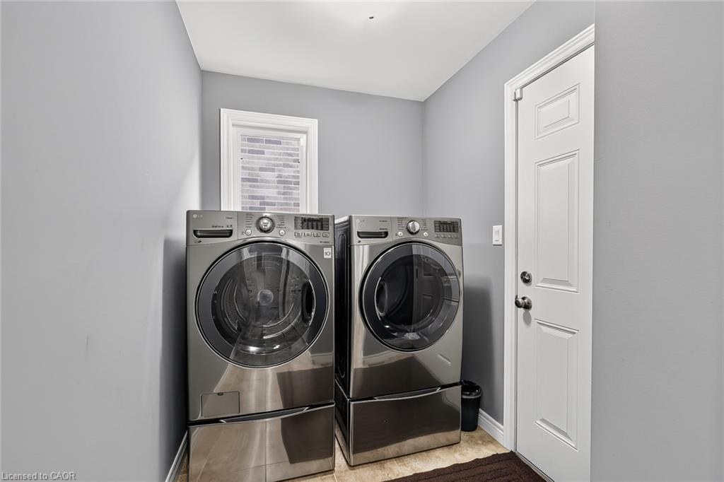 1028 Alberni Road Property Photo 12