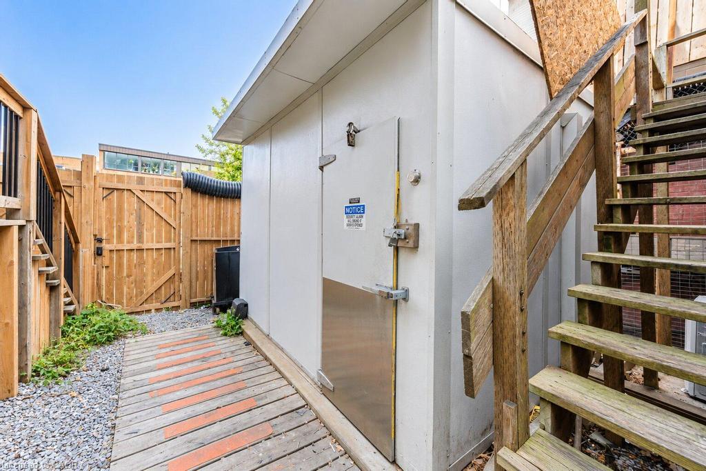 96 George Street Property Photo 22