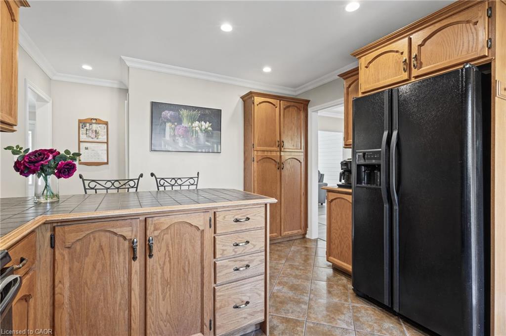 497 Townsend Avenue Property Photo 8