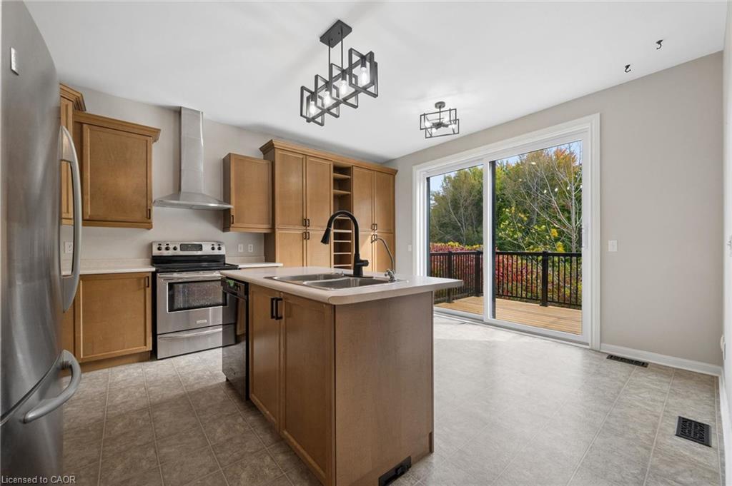 83 Glazebrook Crescent Property Photo 12