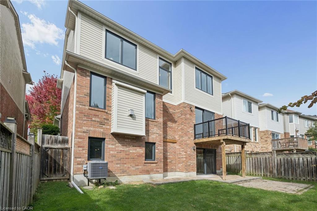 83 Glazebrook Crescent Property Photo 37
